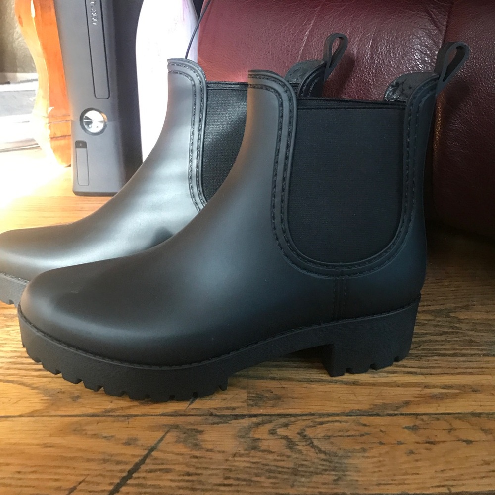 Jeffrey Campbell Wsize9 boots (BRAND NEW)